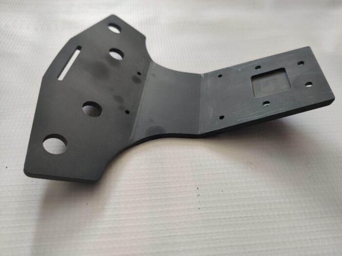 Oktay Bumper 4mm schwarz Tekno MT410/ET48.3